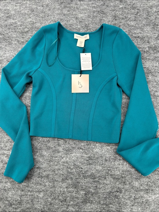 Happily Grey Tops - NWT Happily Grey Women’s Long Sleeve Top - Size Medium Teal